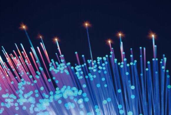 The Solution on using hot-swap protection and fool-proof protection for laser component testing